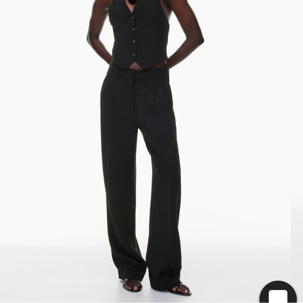 Aritzia Effortless Pants *NEW*
